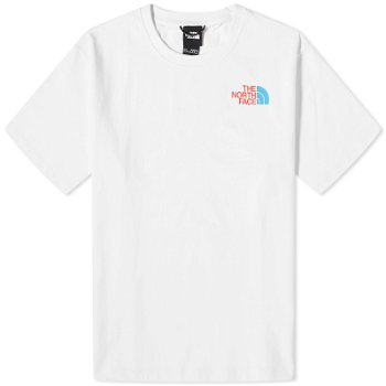 The North Face Black Series Graphic Logo T-Shirt NF0A83PEFN4
